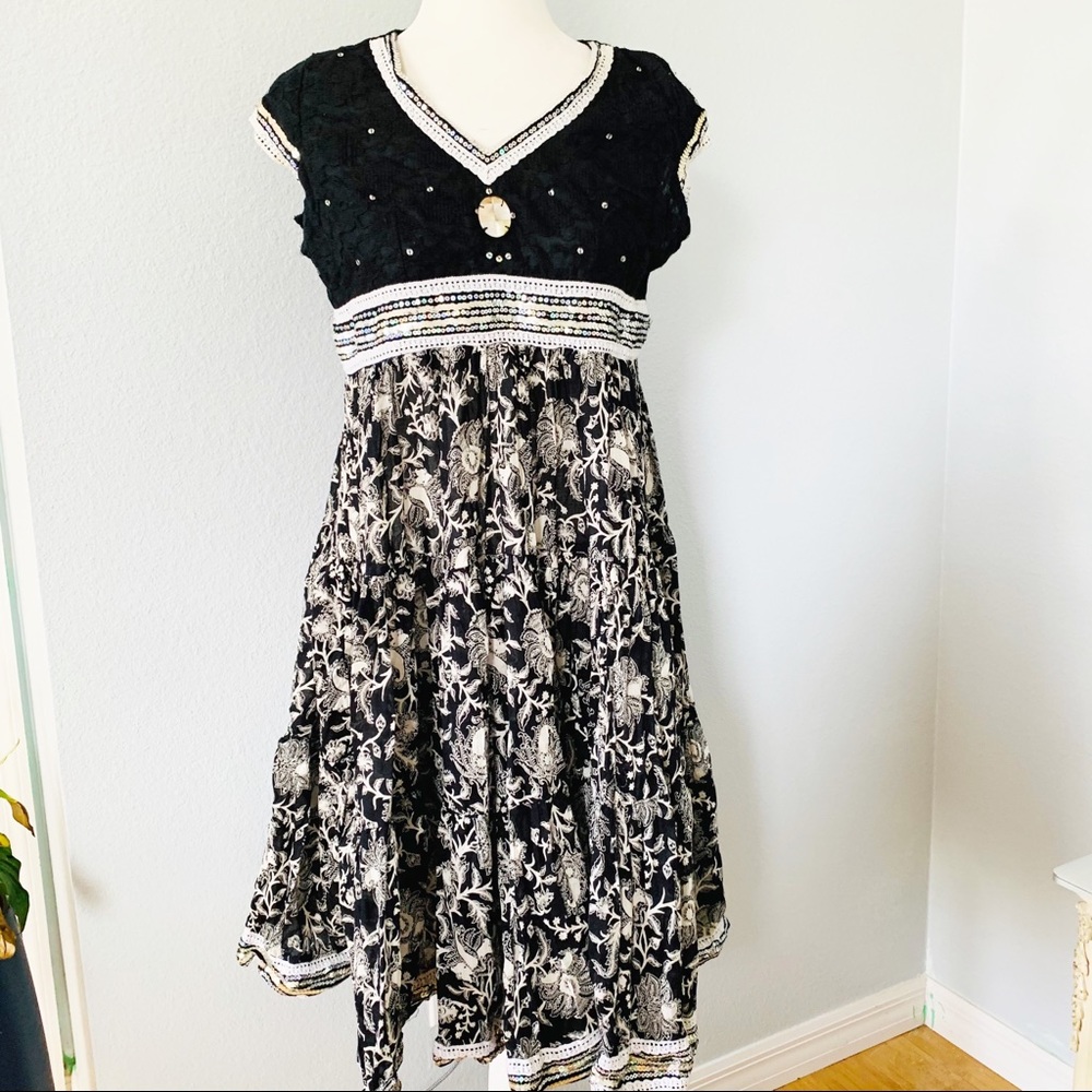Diya Cap Sleeve Emoire Waist Black Dress Sz Med